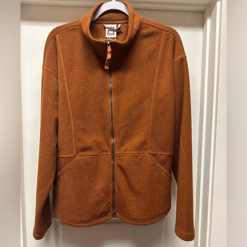 NWT Avalanche Woman’s Jacket - Picture 1 of 4